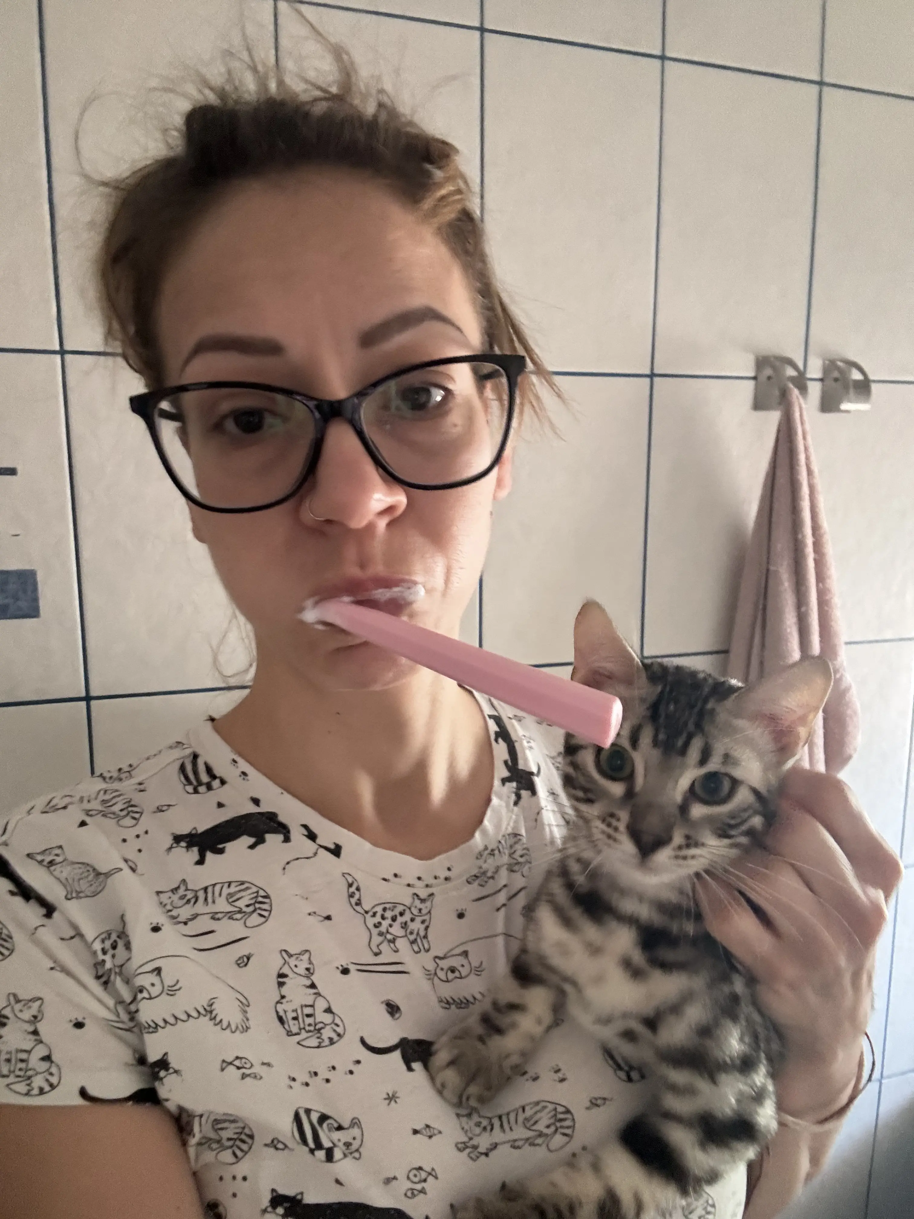 Nóra és az egyik ezüst